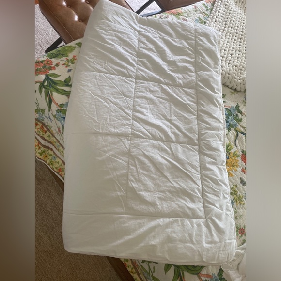 All season cotton comforter - Picture 1 of 7